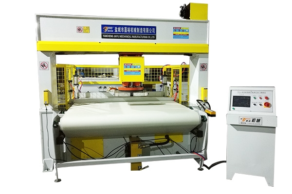 黄瓜官网入口廠家教你怎麽延長裁斷機的壽命