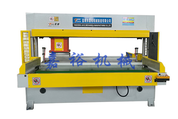 全自動雙皮帶夾緊移動式裁斷機 全自動雙皮帶夾緊移動式裁斷機